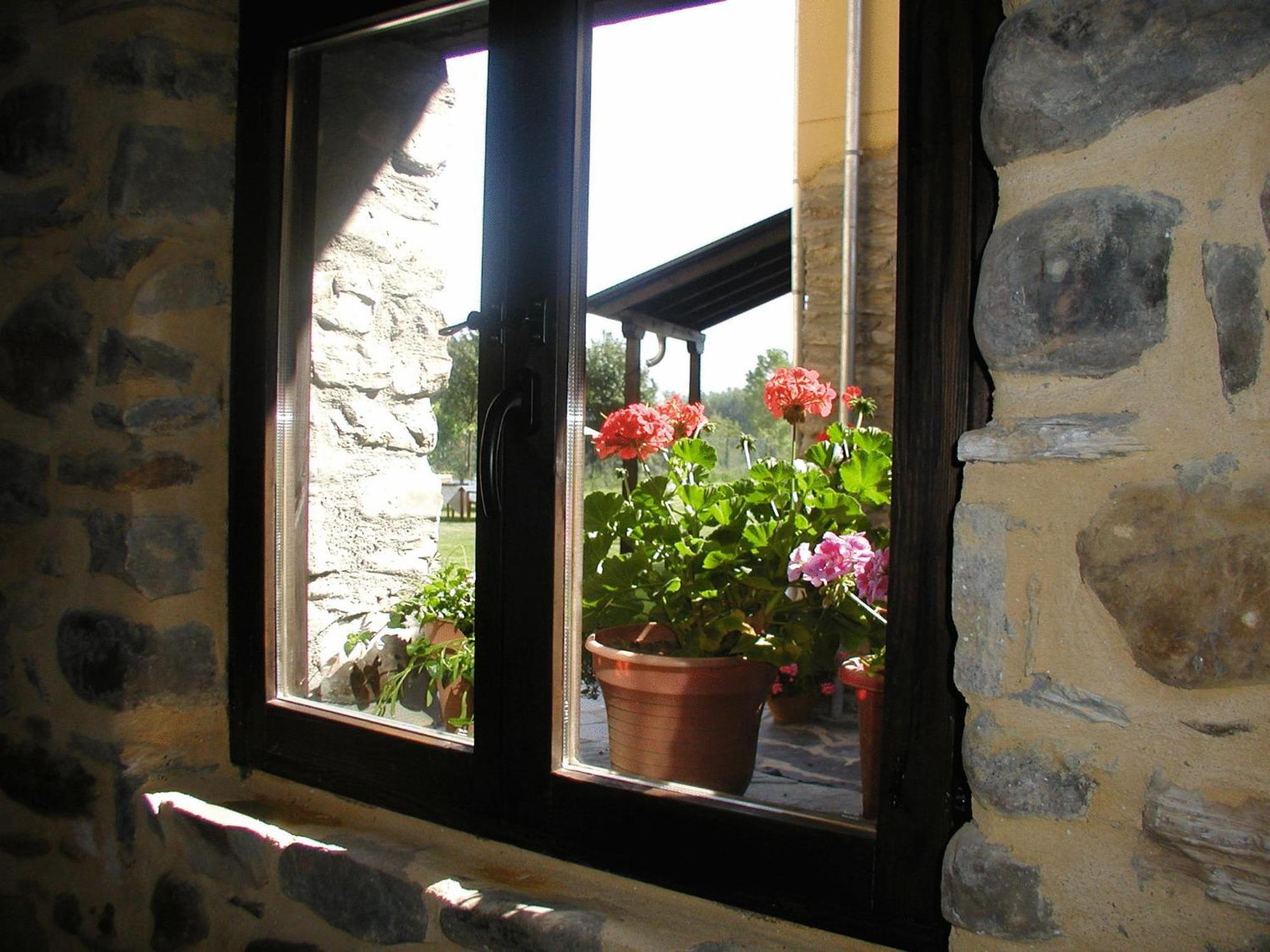 El Tiempo Recobrado - Hotel De Silencio Y Relax Villamartin de la Abadia Exterior foto